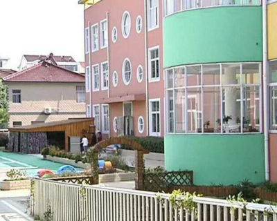 镇江一幼儿园多名儿童突发呕吐腹泻，初步诊断为急性肠胃炎